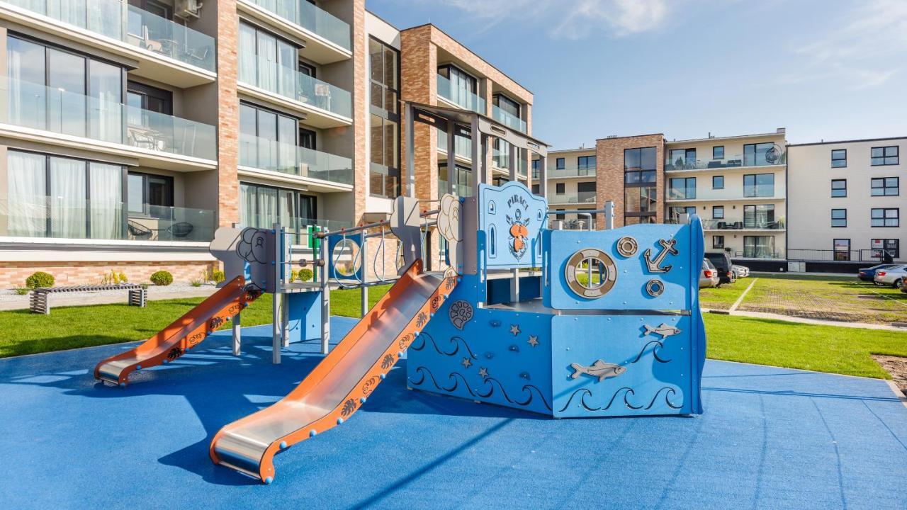 Apartamenty Simply Perlowa Przystan - Holiday City Kołobrzeg Kültér fotó