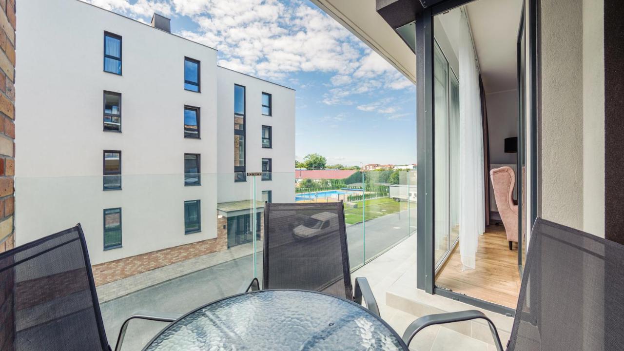 Apartamenty Simply Perlowa Przystan - Holiday City Kołobrzeg Kültér fotó